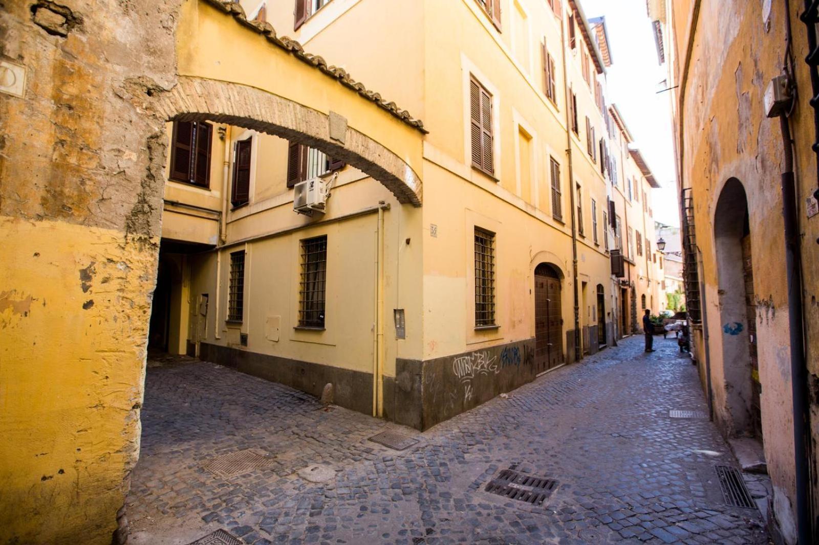 Campo De Fiori Apartment Roma ภายนอก รูปภาพ